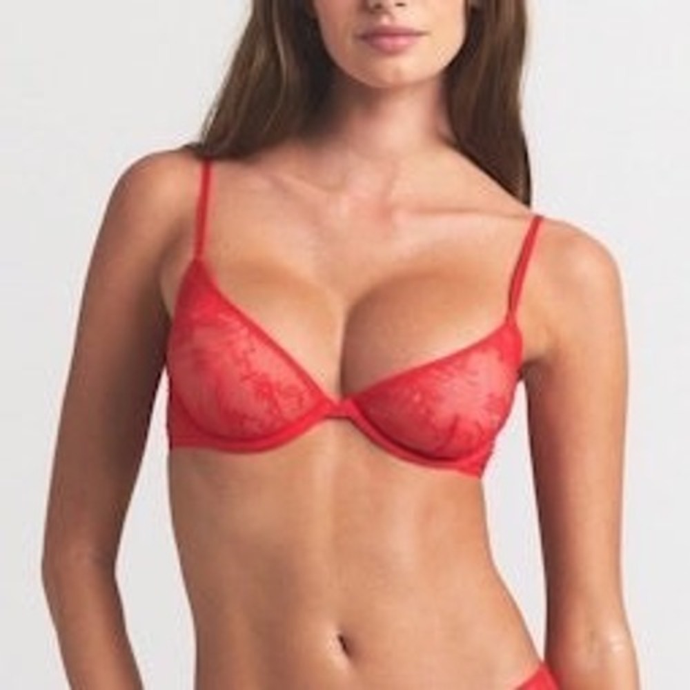 SKIMS Ultra Fine Lace Unlined Scoop Bra Underwire Womens 36A Ruby New With Tags